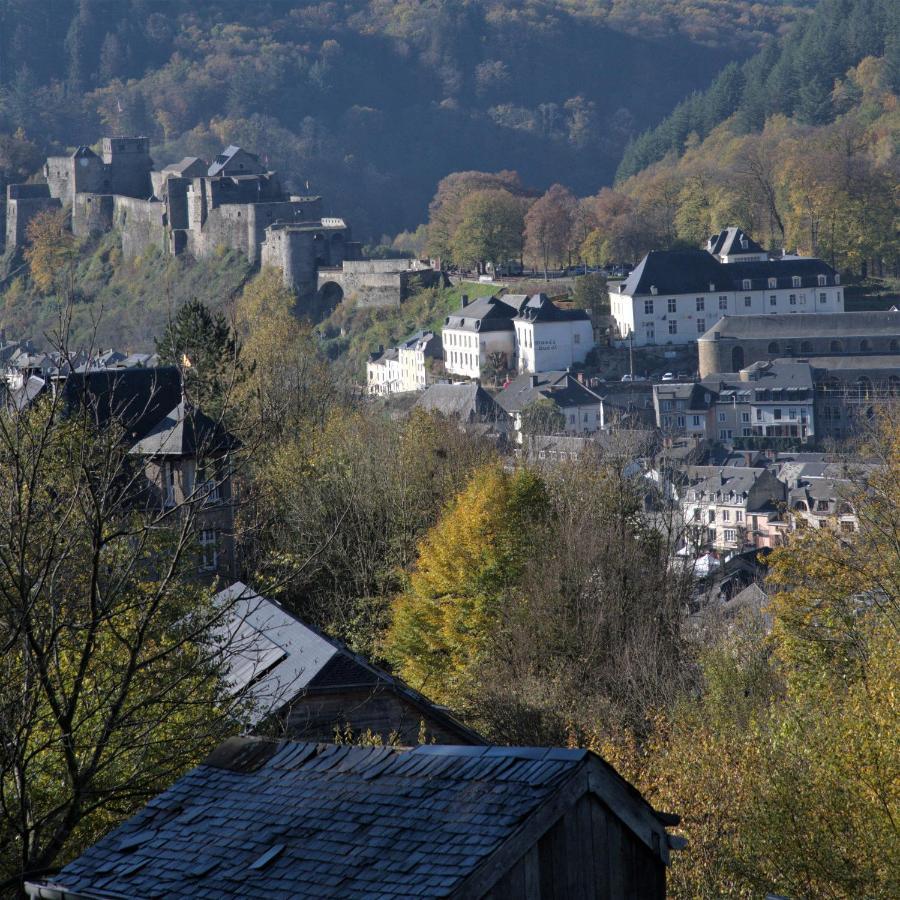 Au Charme Du 13 Faubourg De France A Bouillon Villa Exterior foto